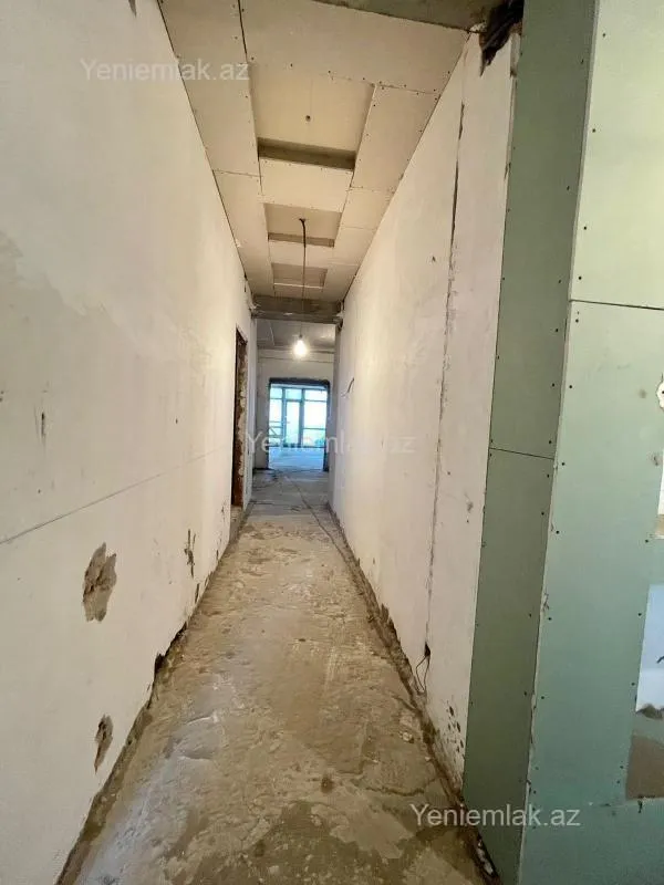Satılır 4 otaqlı yeni tikili 217 m²
