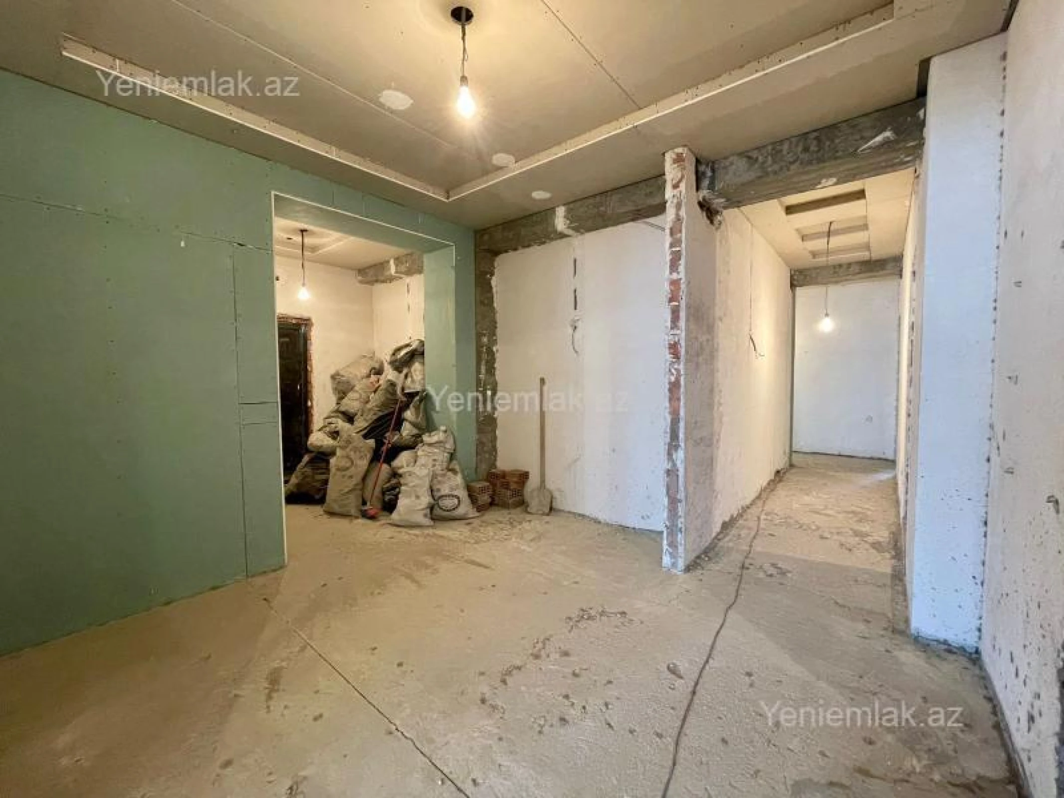 Satılır 4 otaqlı yeni tikili 217 m²