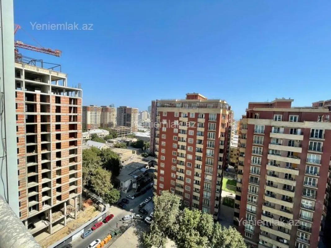 Satılır 4 otaqlı yeni tikili 217 m²