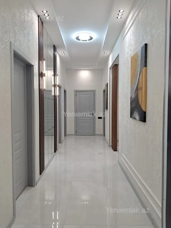 Satılır 4 otaqlı həyət evi 155 m²