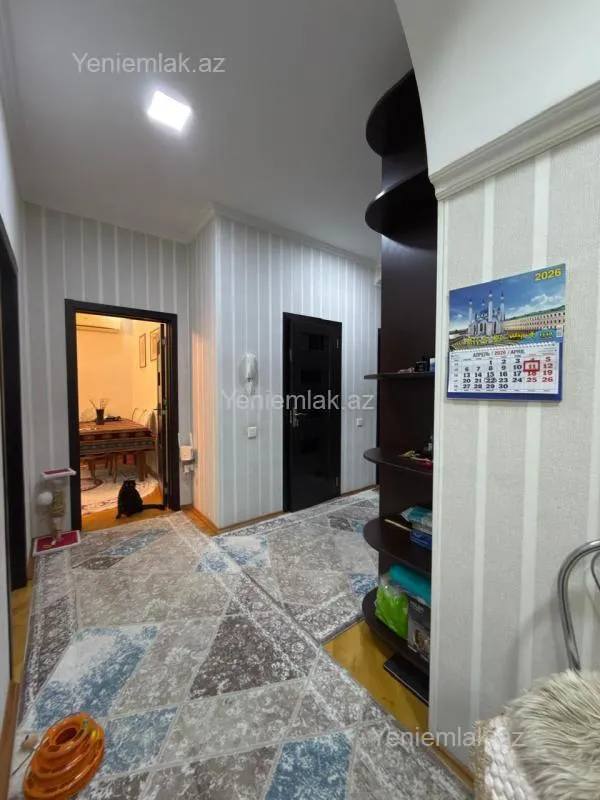 Satılır 3 otaqlı yeni tikili 100 m²