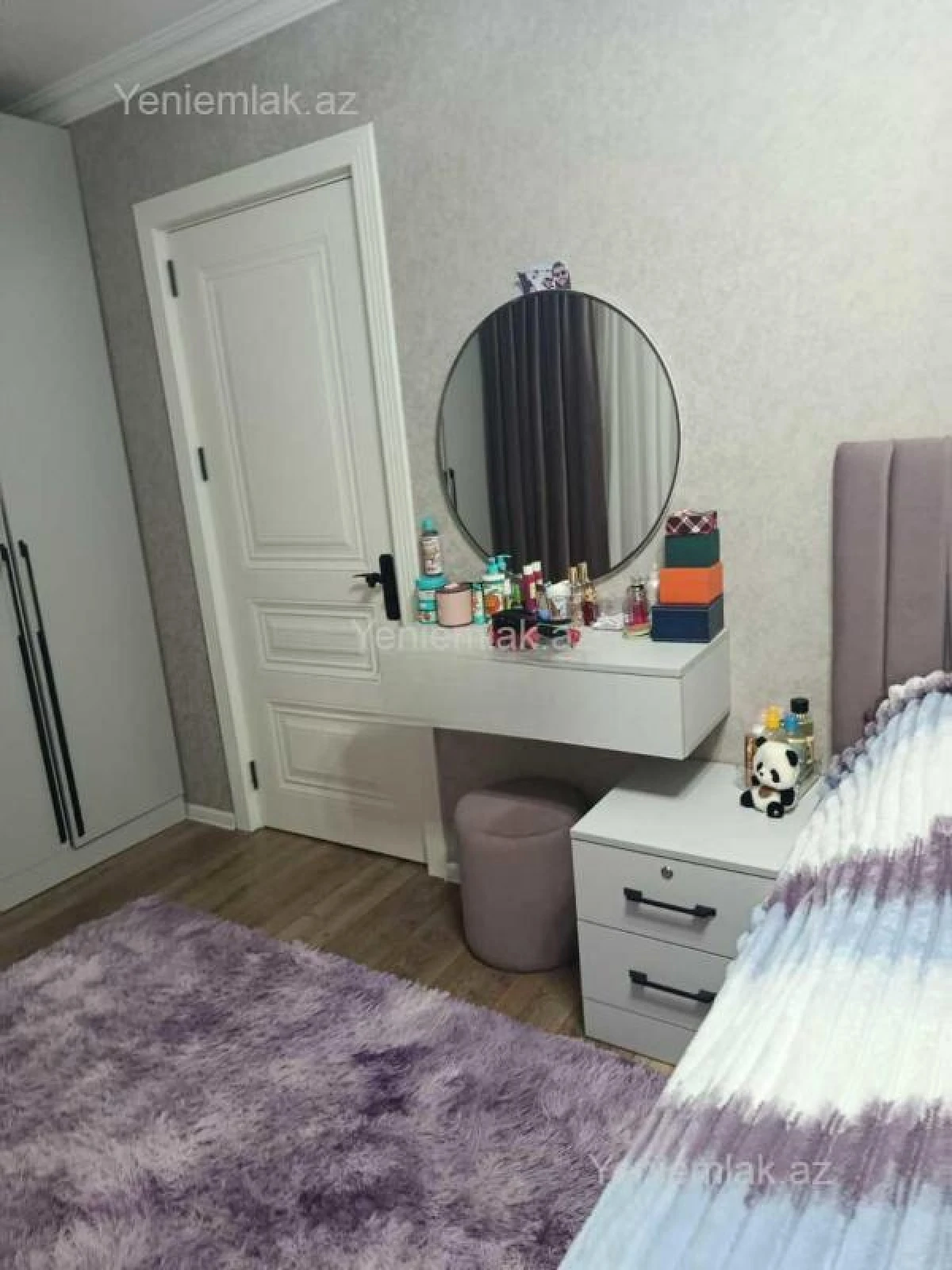 Satılır 2 otaqlı köhnə tikili 55 m²