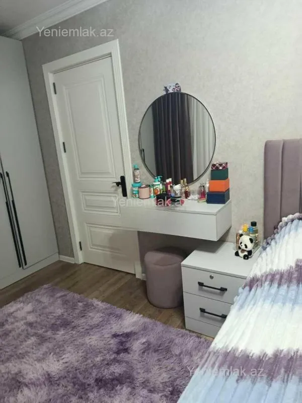 Satılır 2 otaqlı köhnə tikili 55 m²