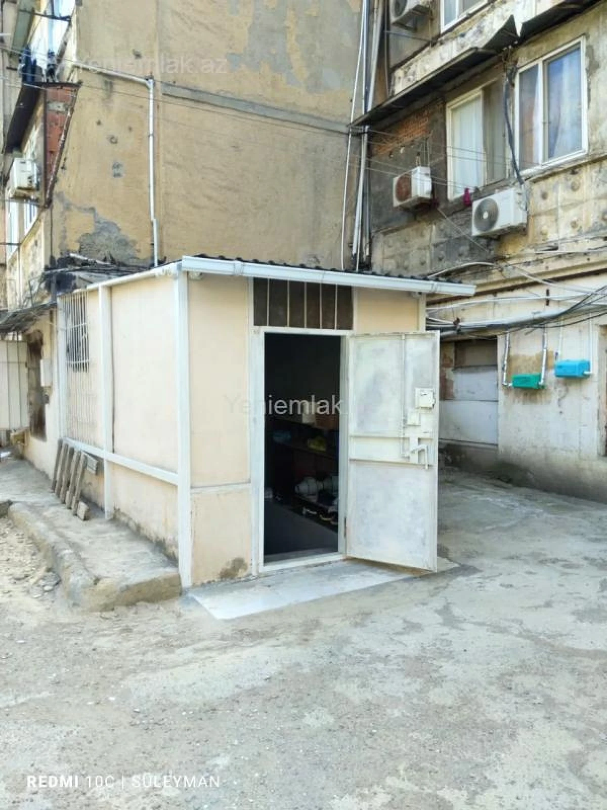Satılır 3 otaqlı köhnə tikili 70 m²
