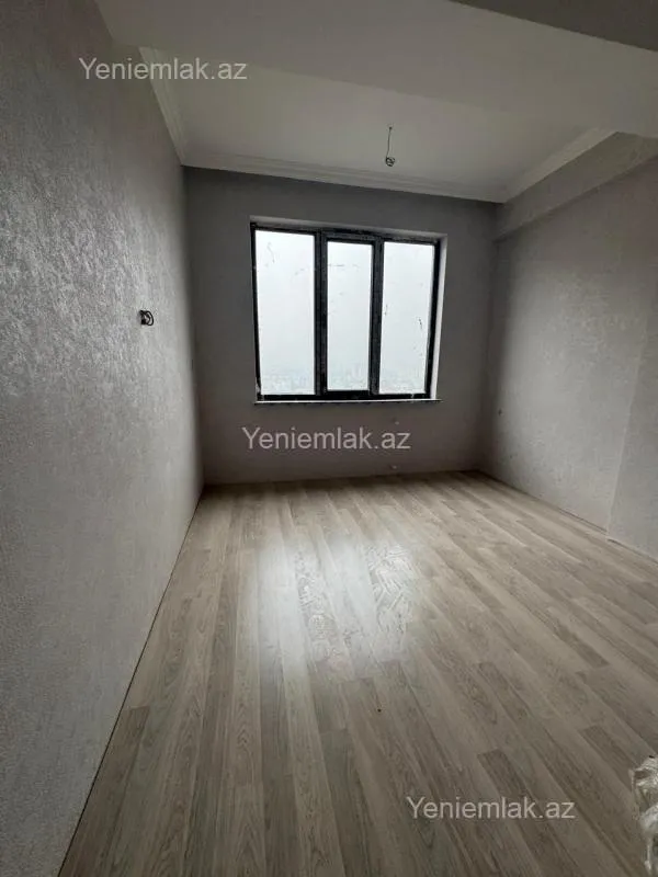 Satılır 3 otaqlı yeni tikili 94 m²