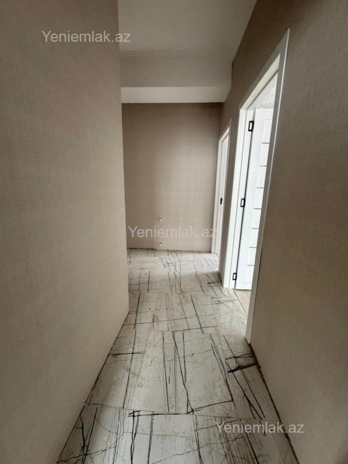 Satılır 3 otaqlı yeni tikili 94 m²