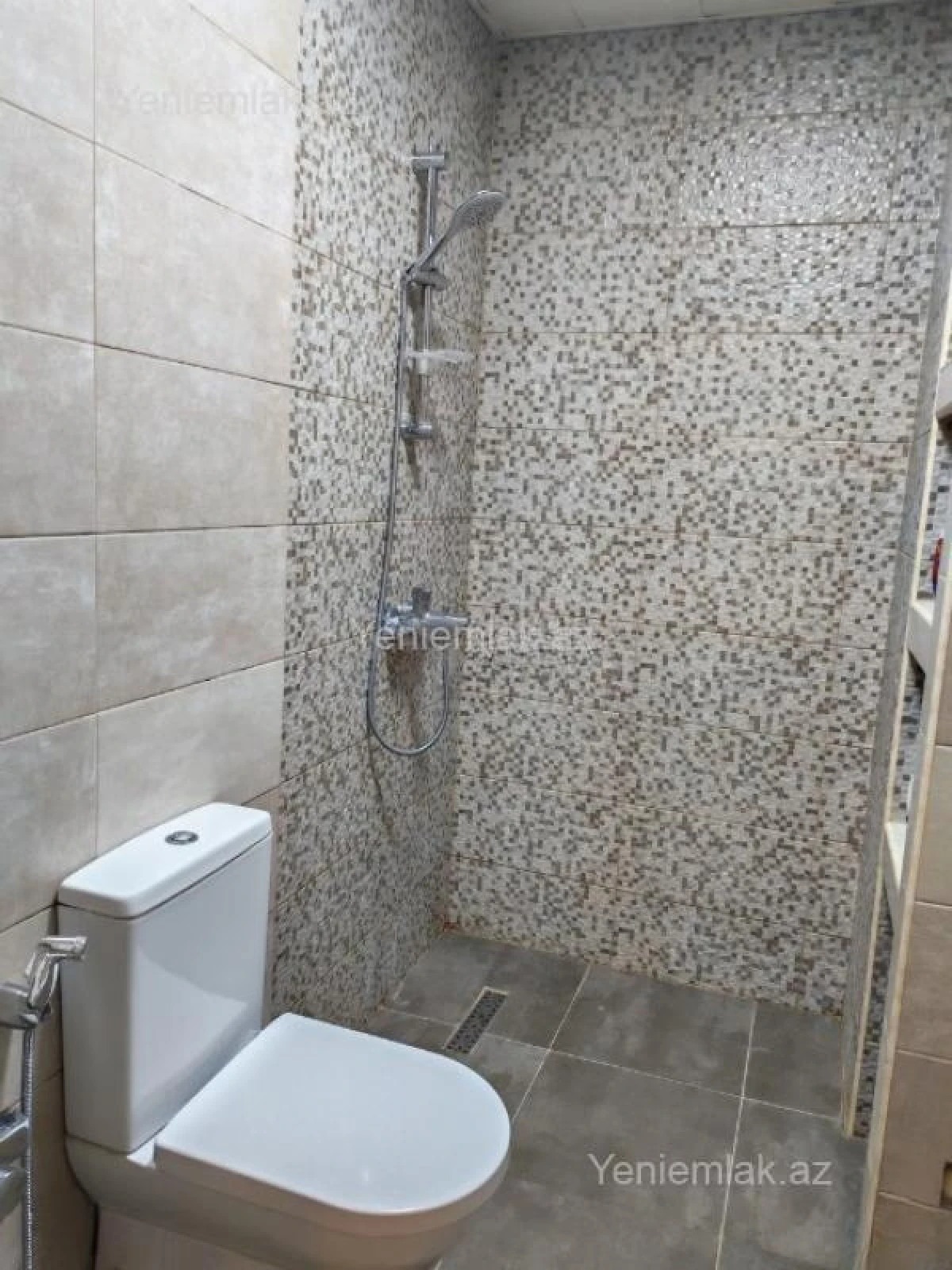 Satılır 2 otaqlı yeni tikili 78 m²