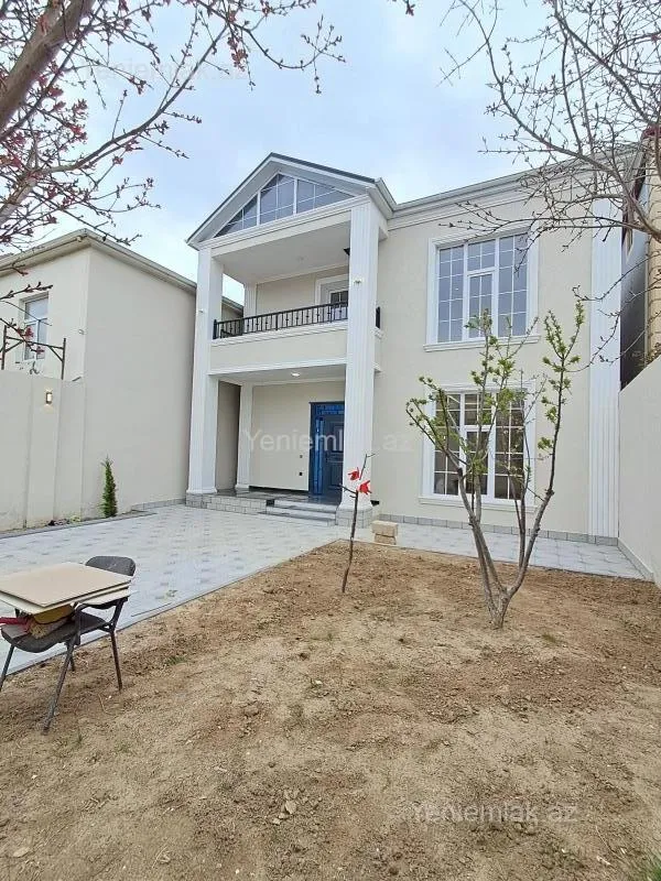 Satılır 6 otaqlı həyət evi 285 m²
