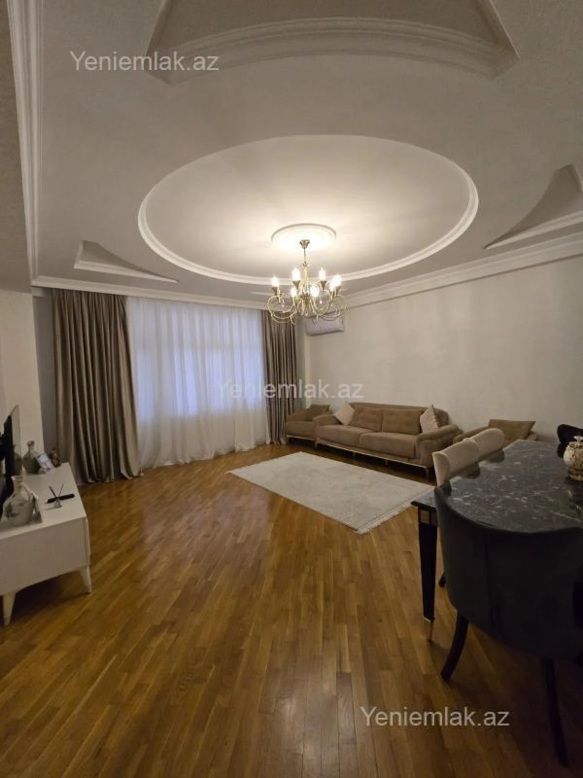 Satılır 3 otaqlı yeni tikili 122 m²