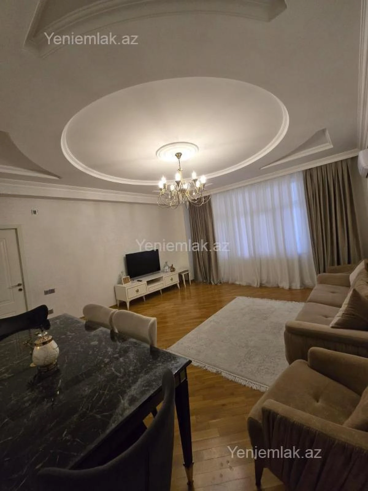 Satılır 3 otaqlı yeni tikili 122 m²