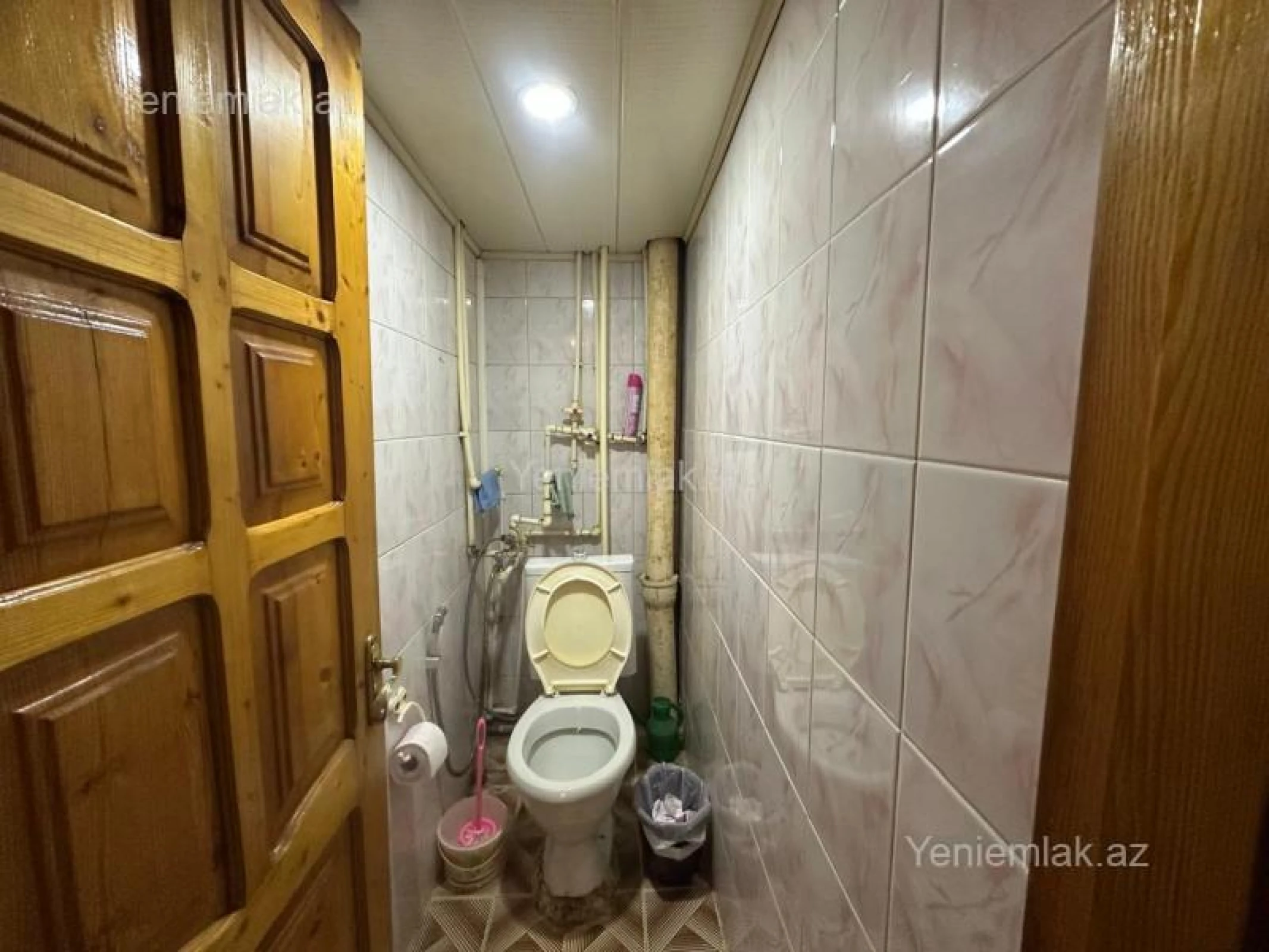Satılır 5 otaqlı köhnə tikili 110 m²