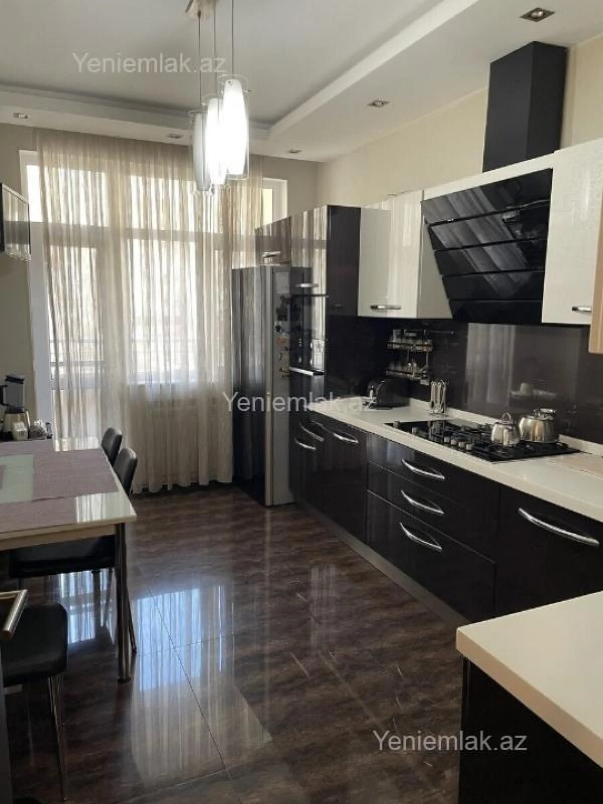 Satılır 3 otaqlı yeni tikili 127 m²