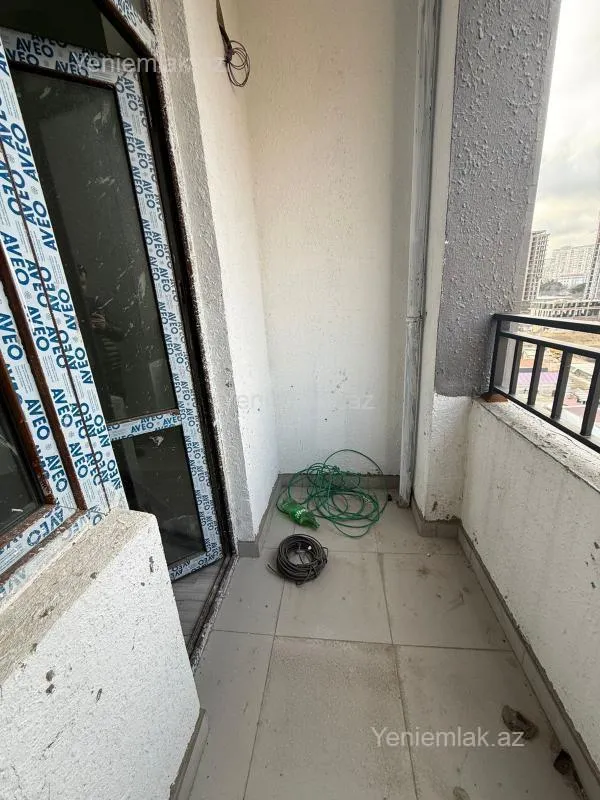 Satılır 2 otaqlı yeni tikili 80 m²