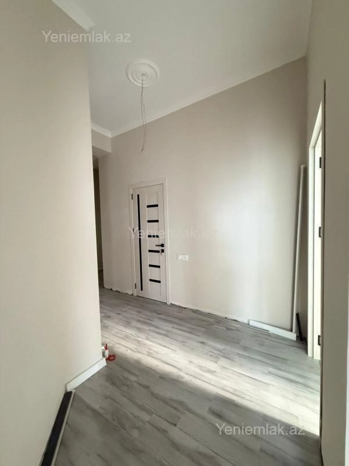 Satılır 2 otaqlı yeni tikili 80 m²