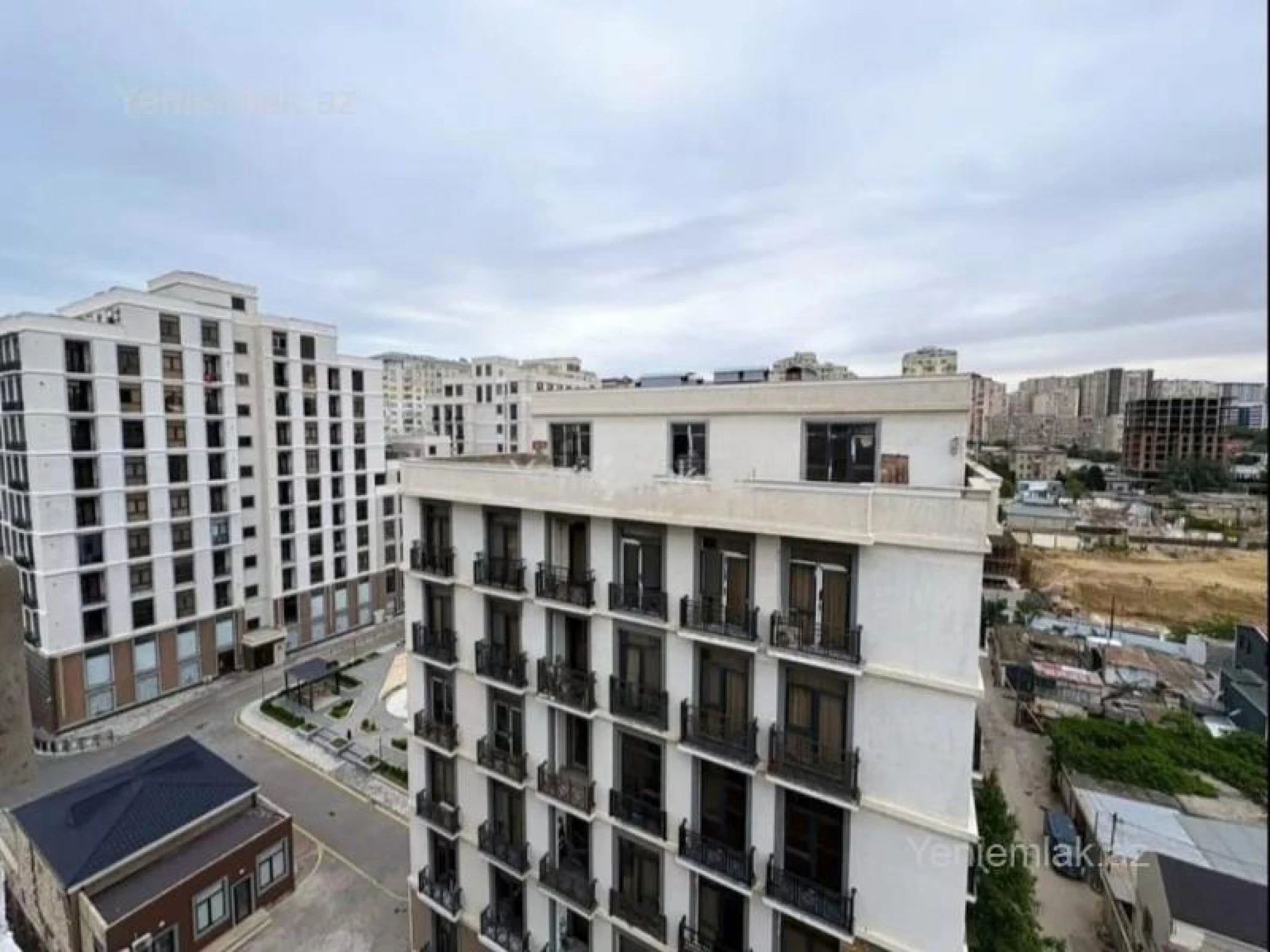 Satılır 2 otaqlı yeni tikili 80 m²