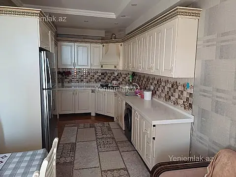 Satılır 3 otaqlı yeni tikili 120 m²