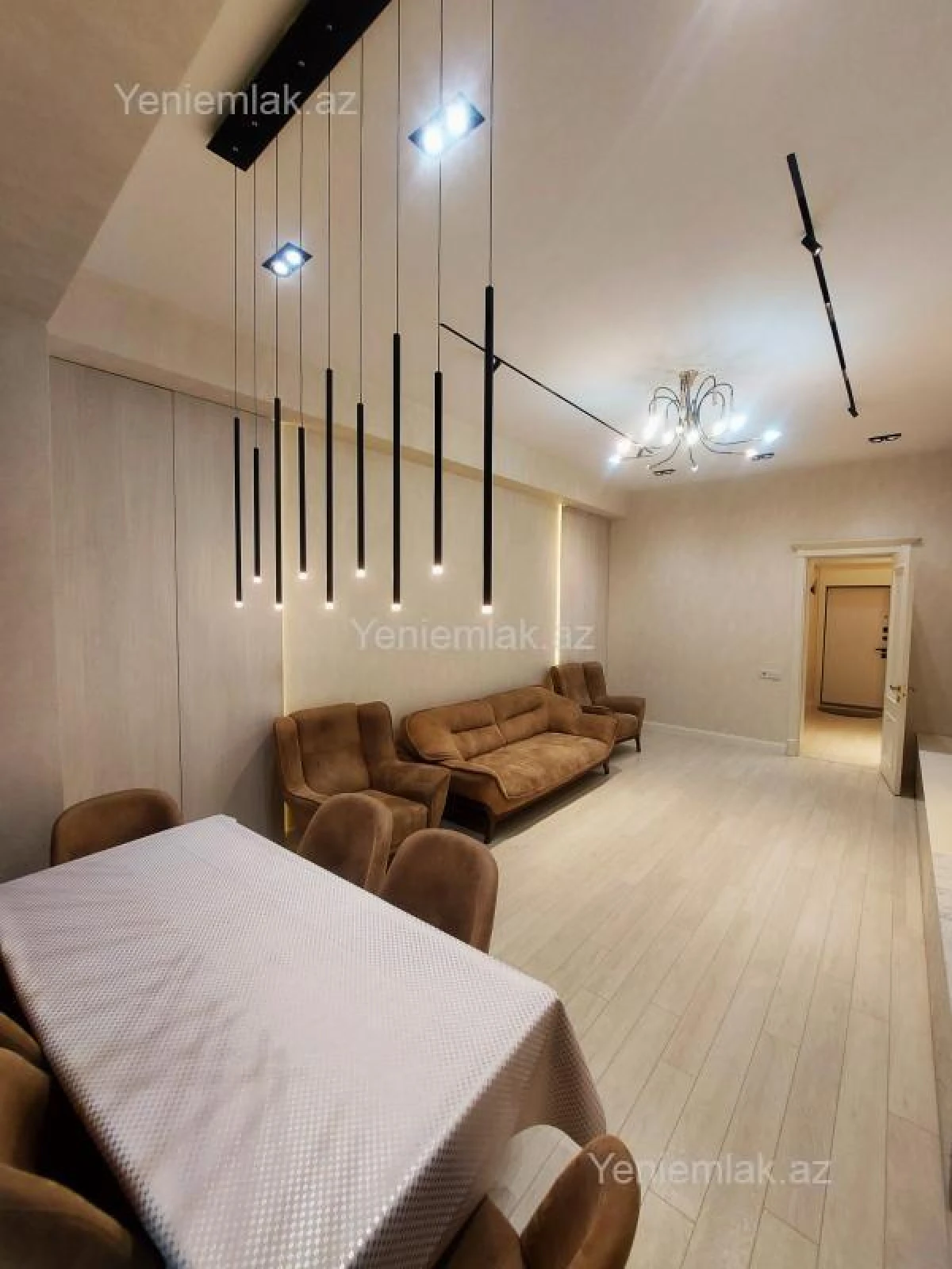 Satılır 3 otaqlı yeni tikili 110.5 m²