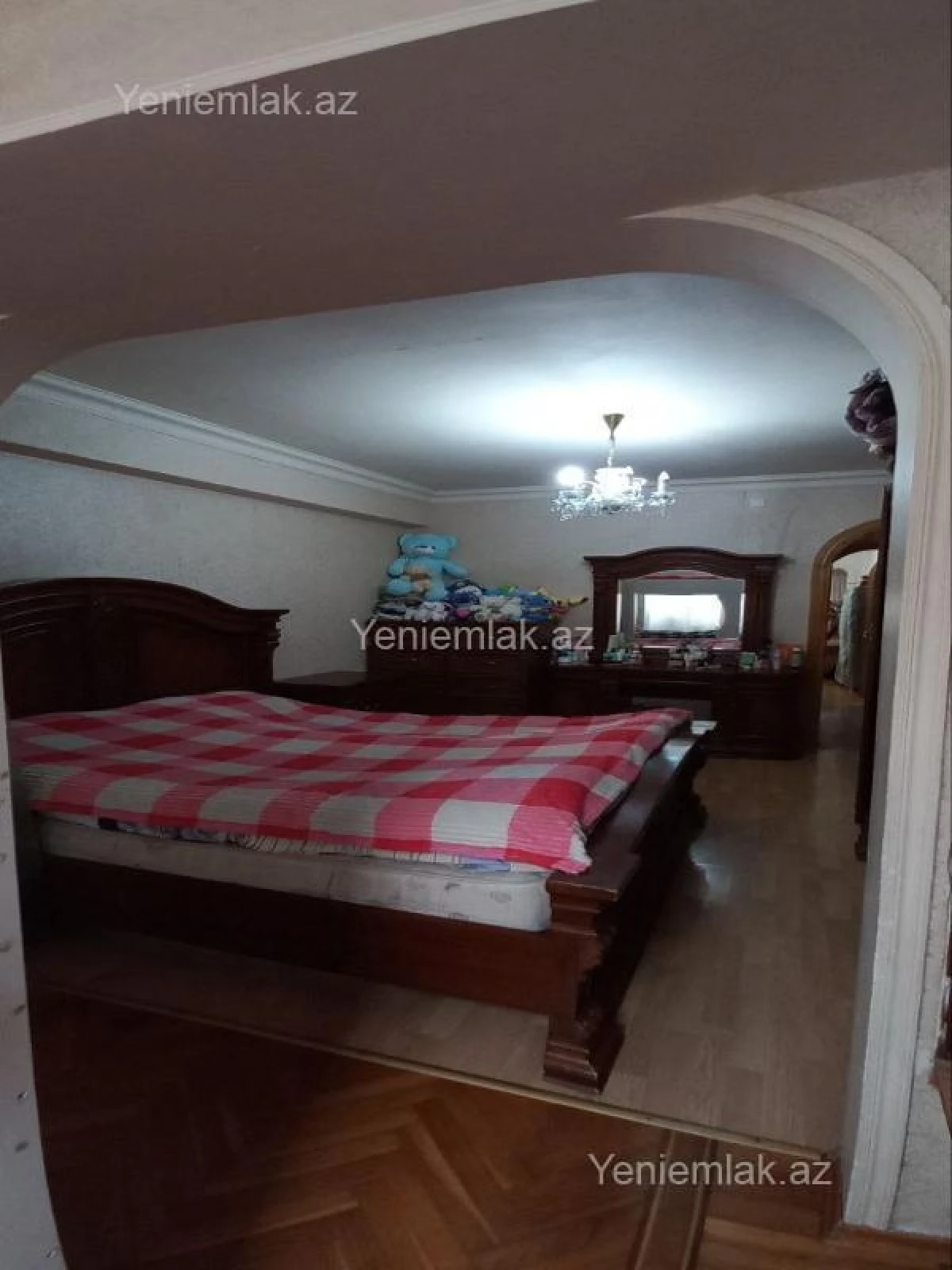 Satılır 2 otaqlı köhnə tikili 70 m²