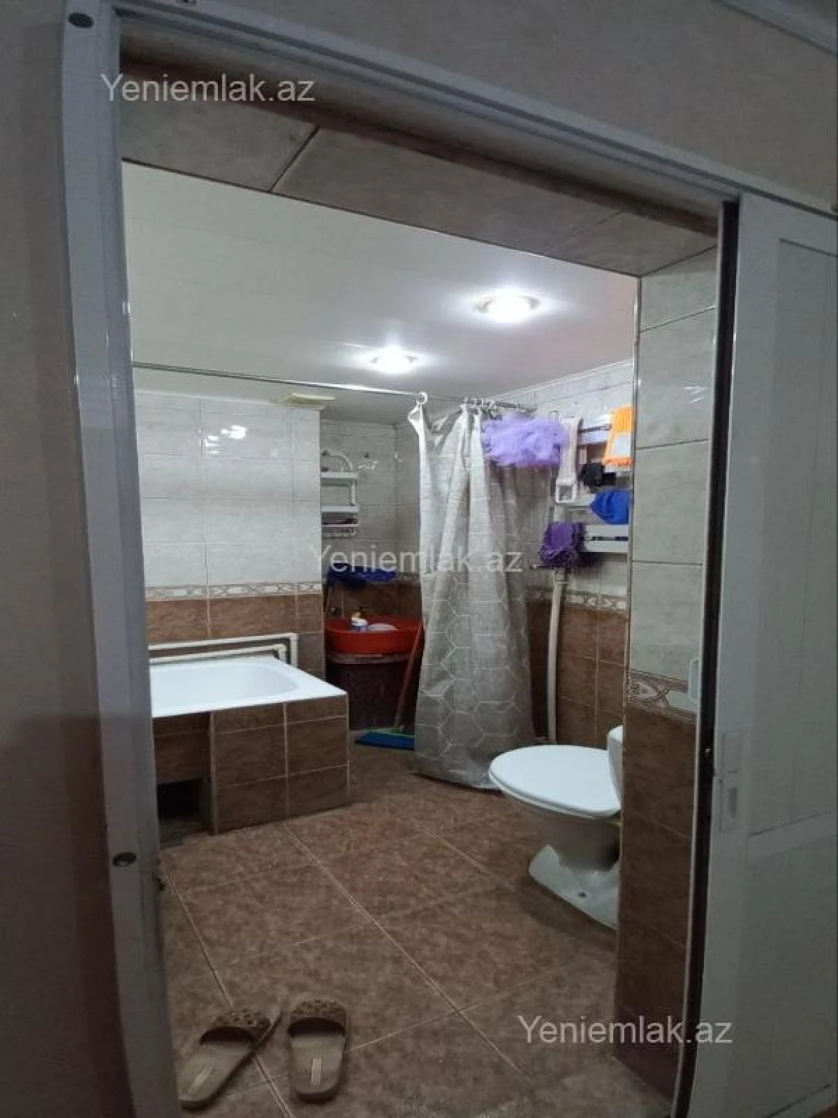 Satılır 2 otaqlı köhnə tikili 70 m²