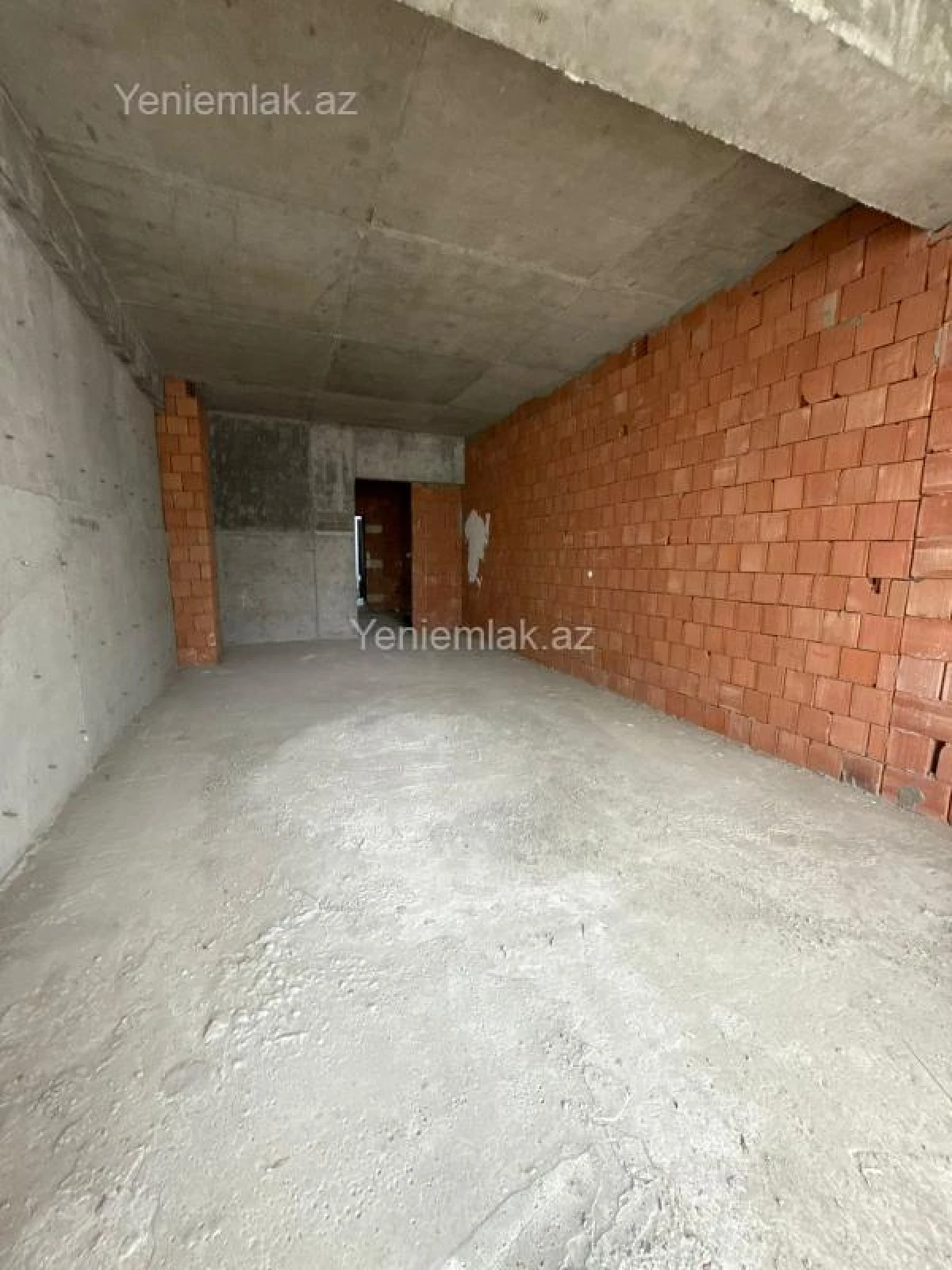 Satılır 2 otaqlı yeni tikili 93 m²