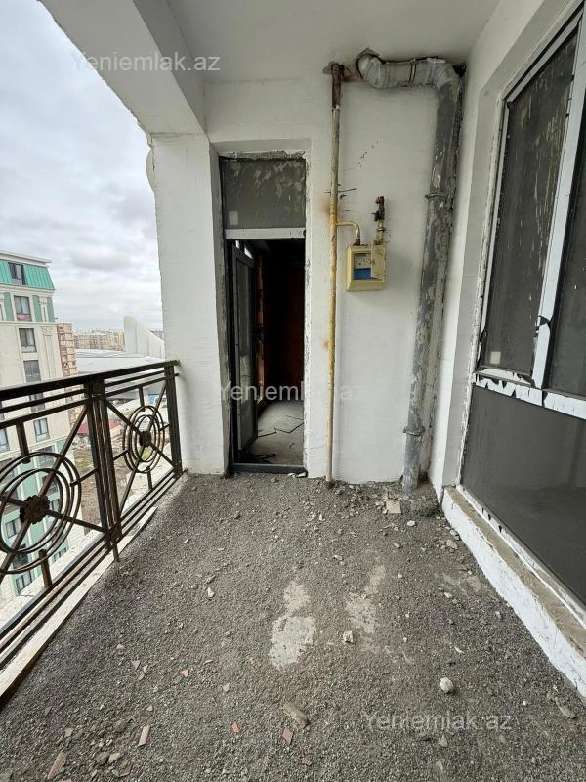 Satılır 2 otaqlı yeni tikili 93 m²