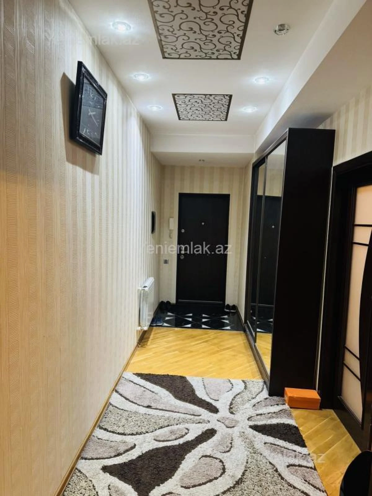 Satılır 3 otaqlı yeni tikili 91 m²