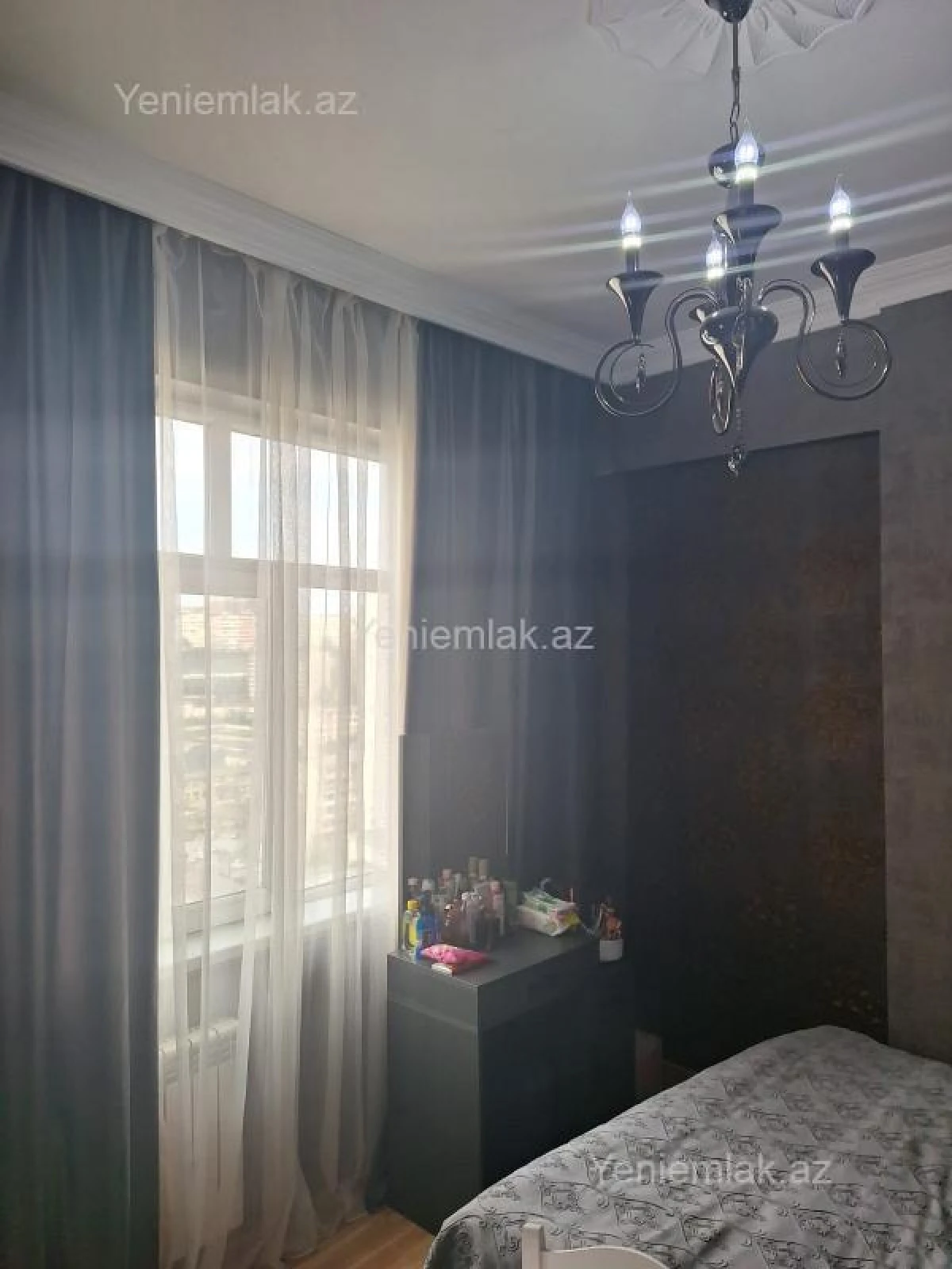 Satılır 3 otaqlı yeni tikili 76 m²