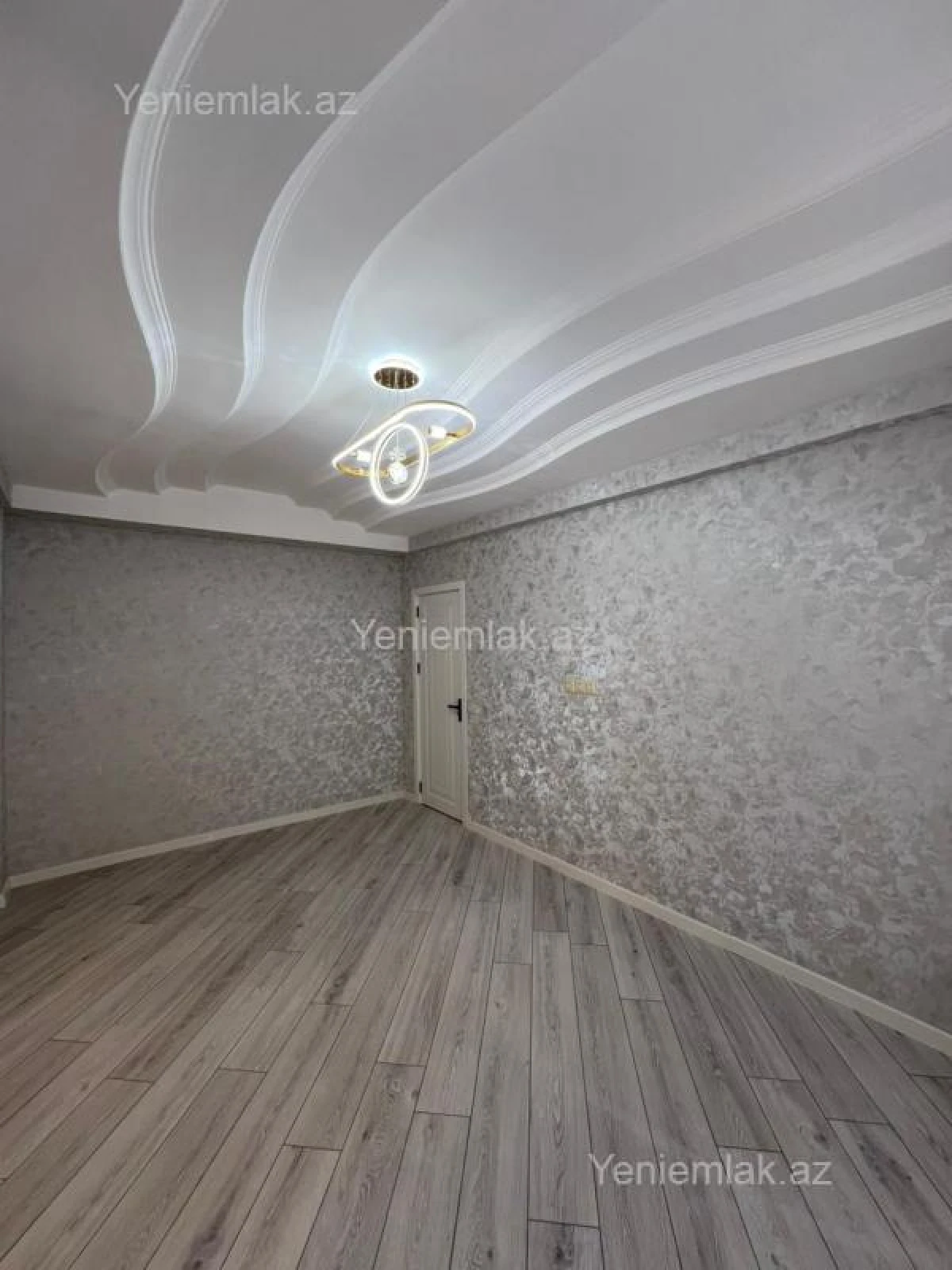 Satılır 3 otaqlı yeni tikili 73 m²