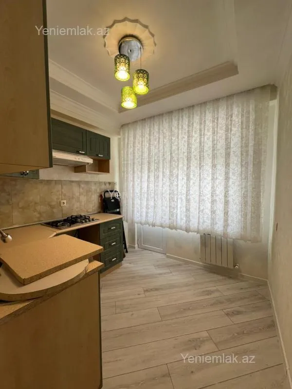 Satılır 3 otaqlı yeni tikili 73 m²