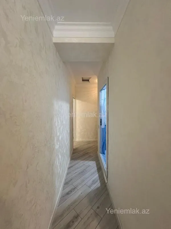 Satılır 3 otaqlı yeni tikili 73 m²