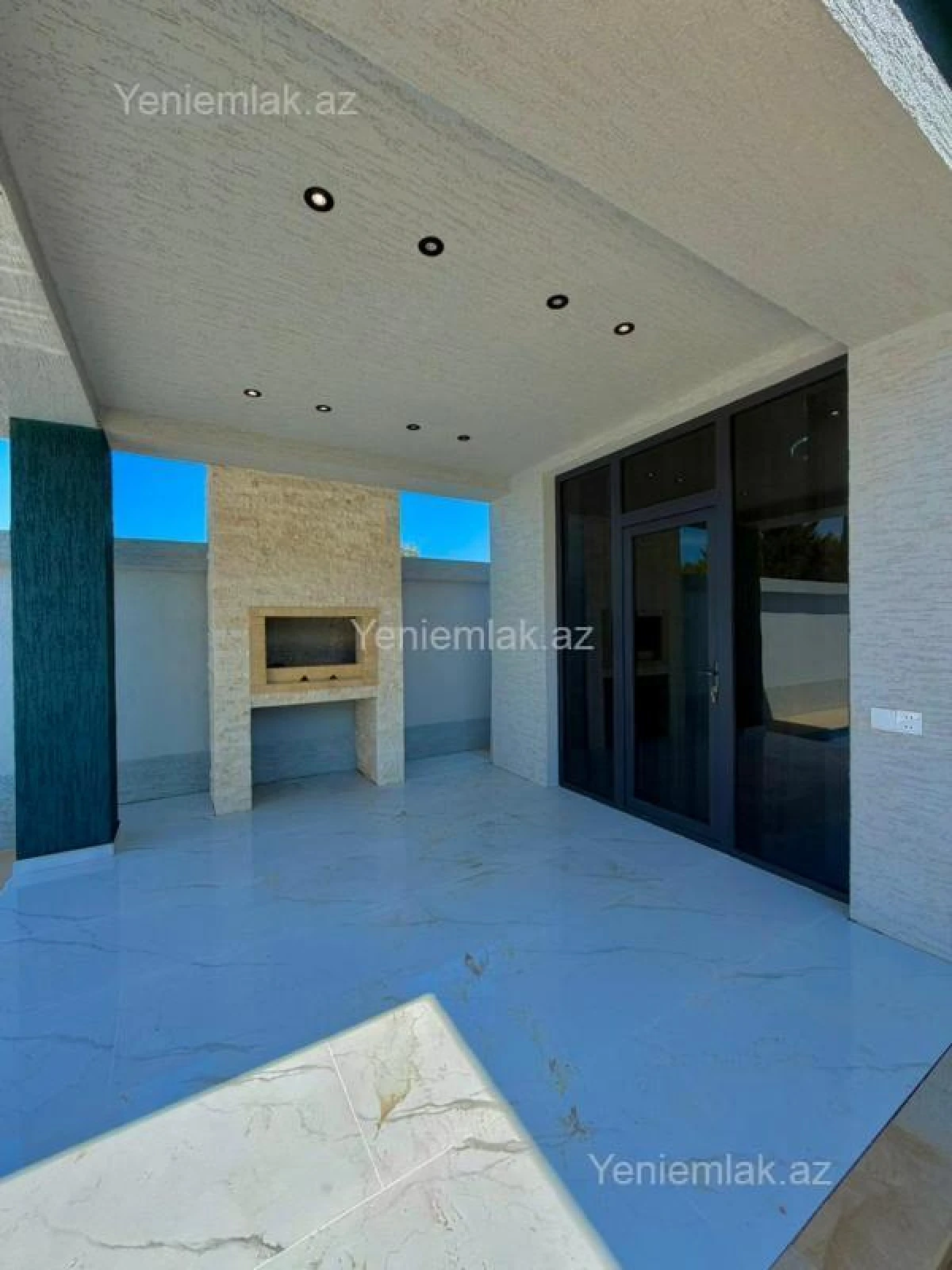 Satılır 4 otaqlı həyət evi 160 m²