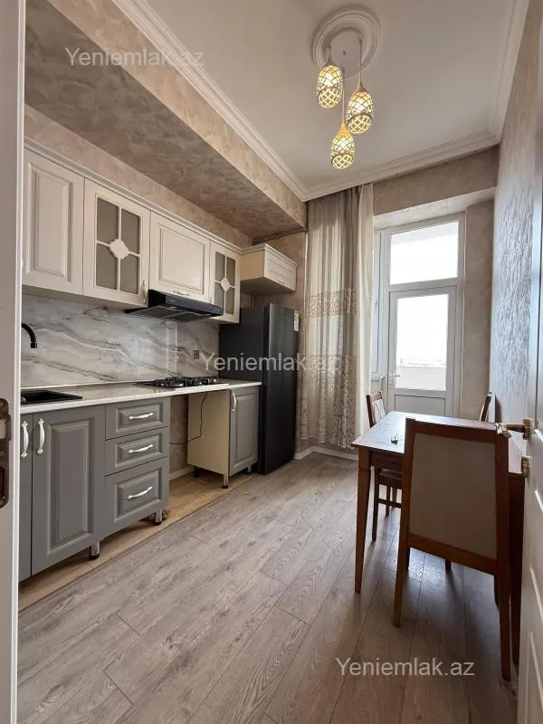 Satılır 2 otaqlı yeni tikili 64 m²