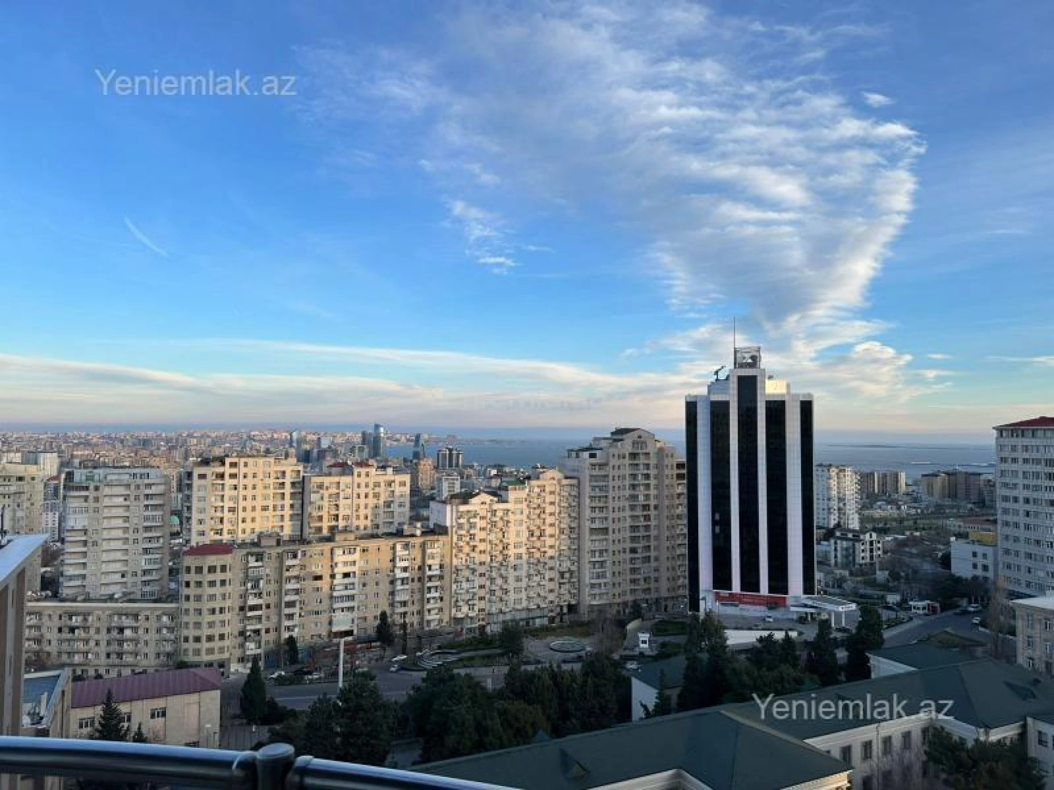 Satılır 3 otaqlı yeni tikili 175 m²