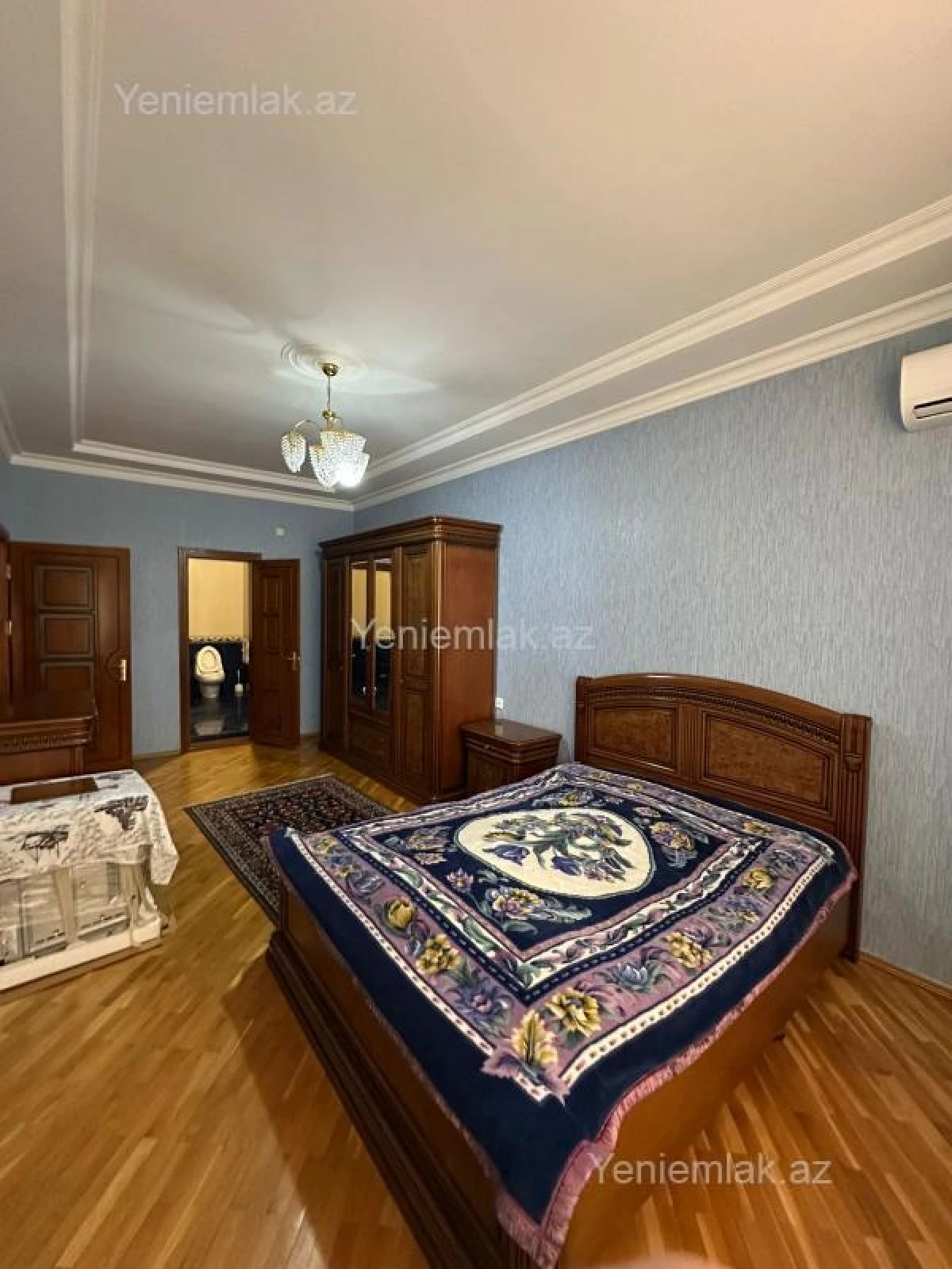Satılır 3 otaqlı yeni tikili 175 m²