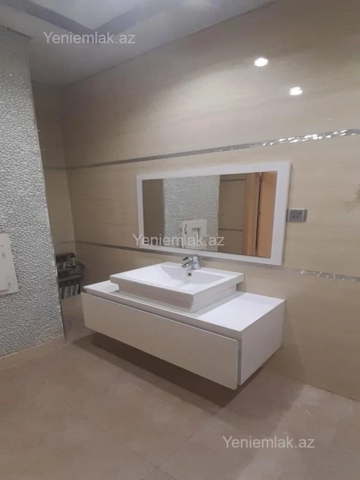 Satılır 4 otaqlı yeni tikili 193 m²