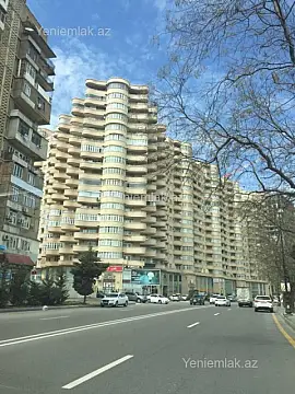 Satılır 4 otaqlı yeni tikili 193 m²