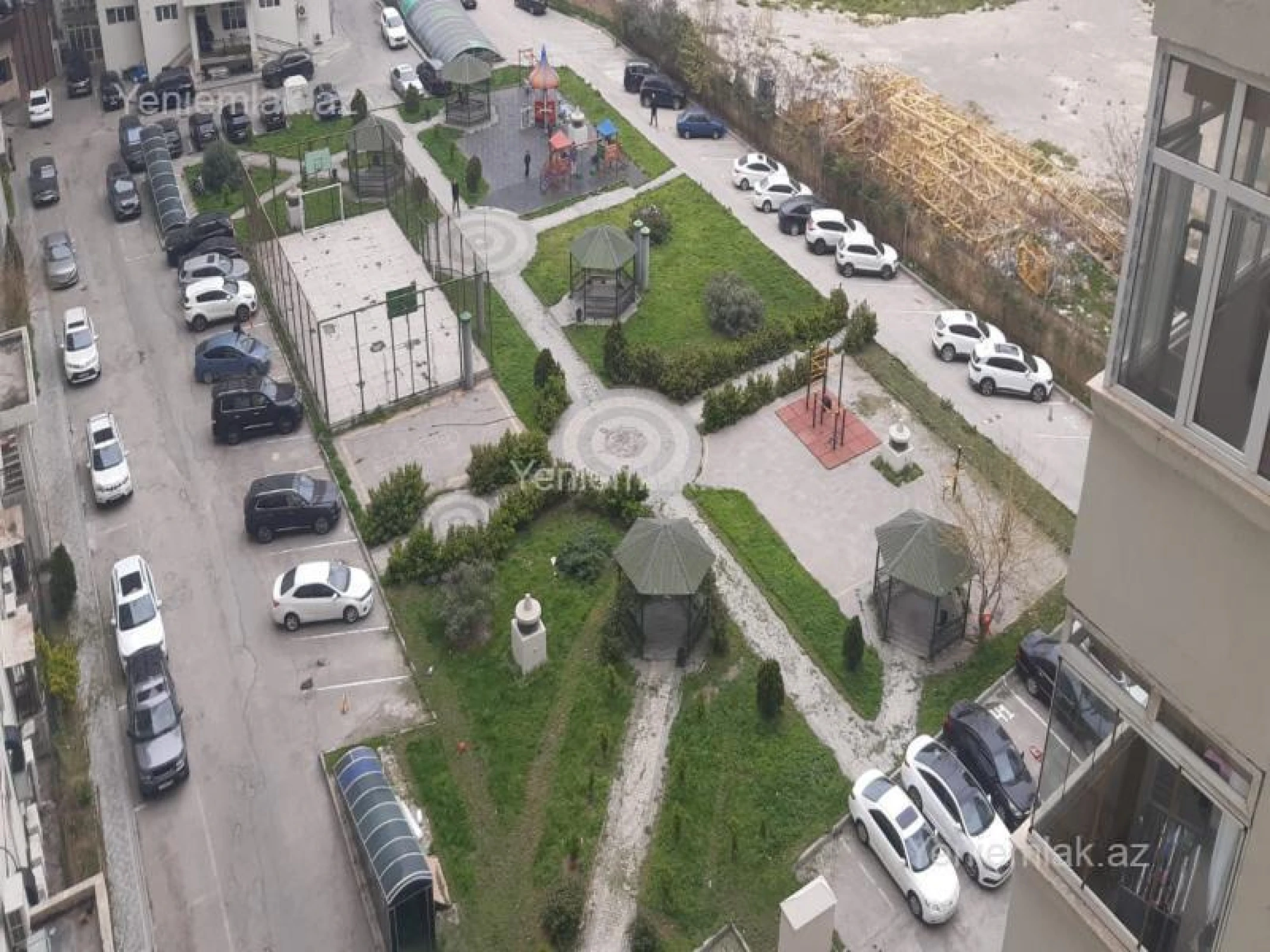 Satılır 4 otaqlı yeni tikili 193 m²