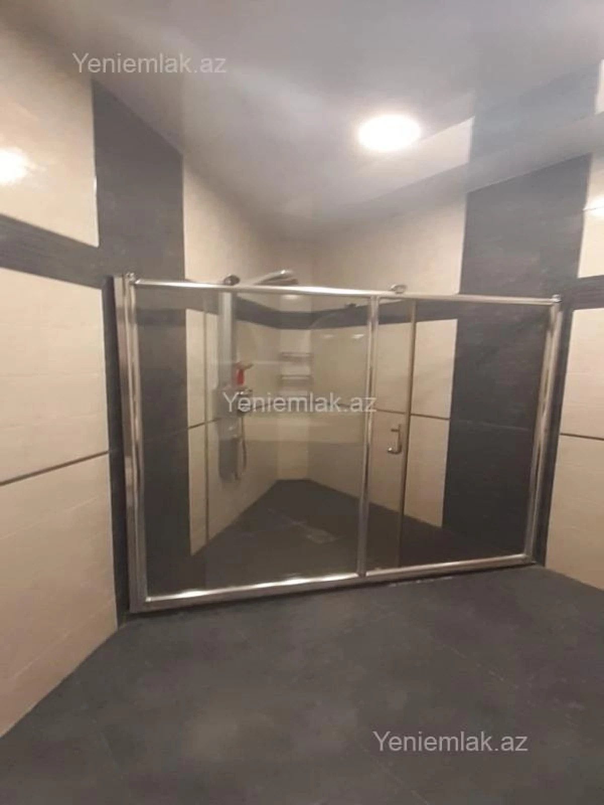 Satılır 4 otaqlı yeni tikili 193 m²