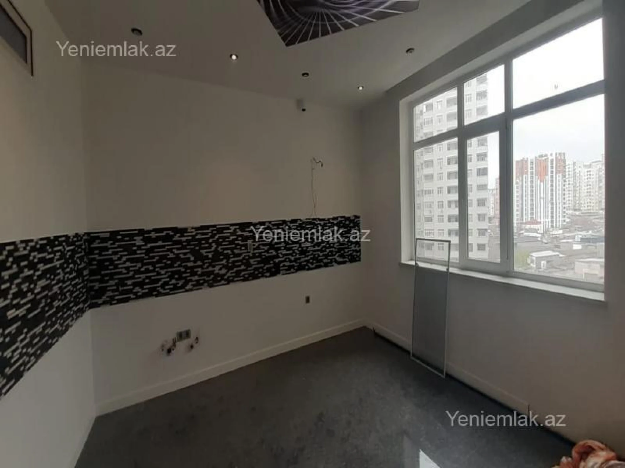 Satılır 4 otaqlı yeni tikili 193 m²