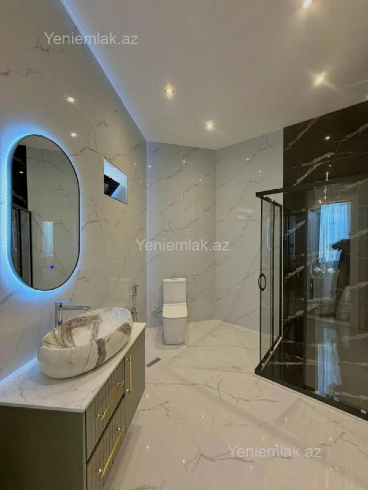 Satılır 4 otaqlı həyət evi 160 m²