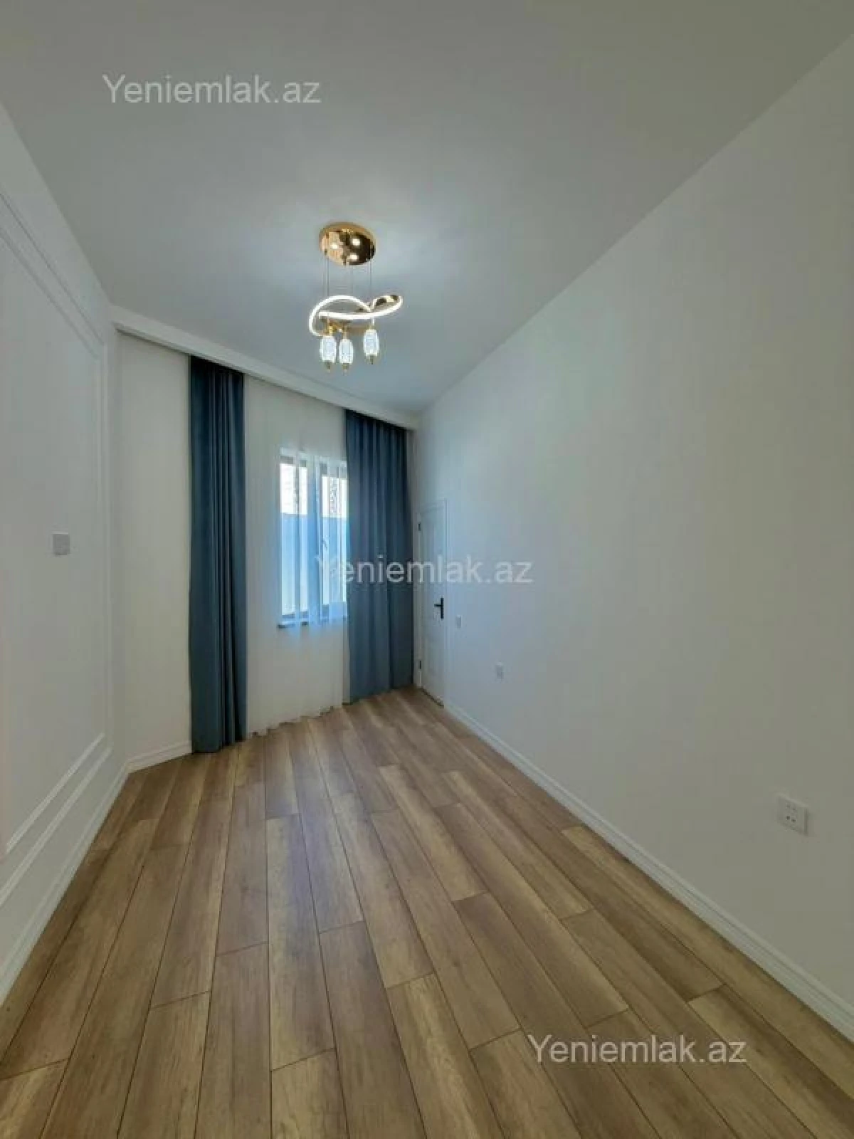 Satılır 4 otaqlı həyət evi 160 m²