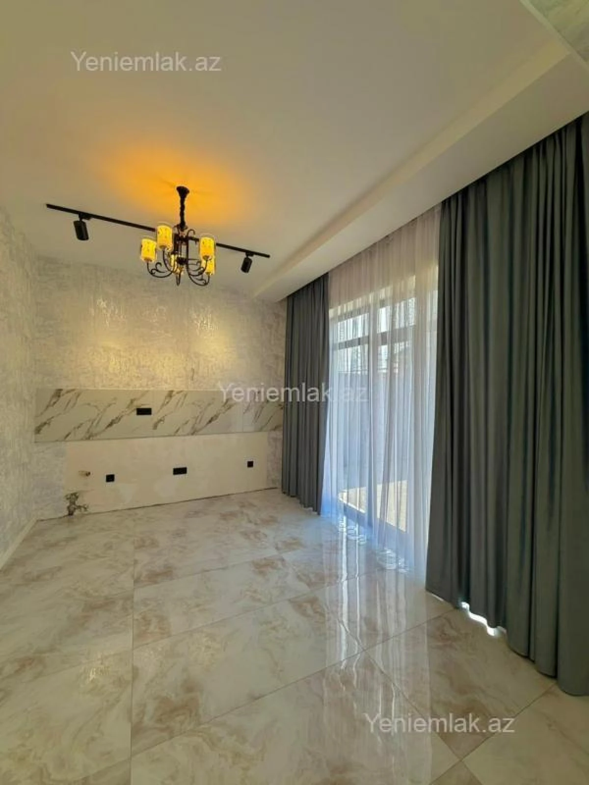 Satılır 4 otaqlı həyət evi 120 m²