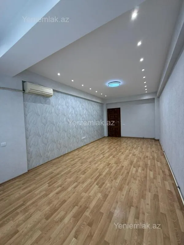 Satılır 2 otaqlı yeni tikili 68 m²