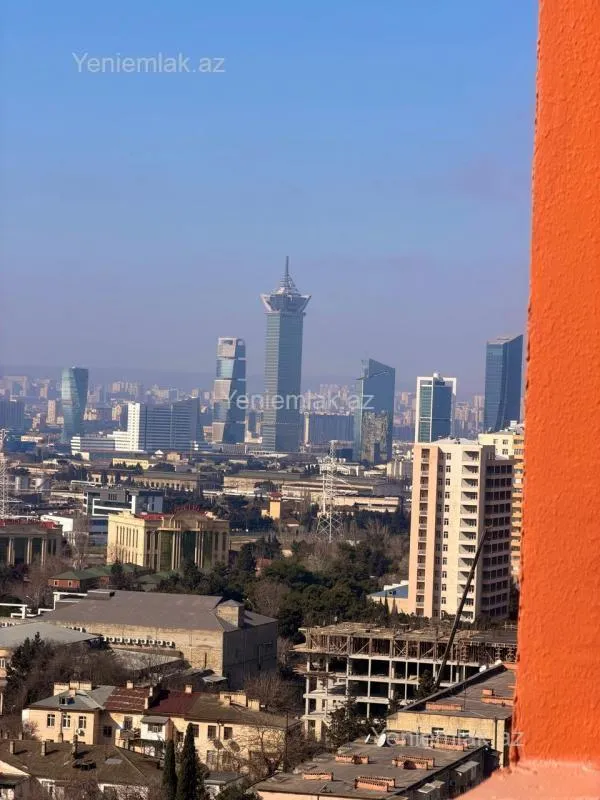 Satılır 2 otaqlı yeni tikili 81 m²