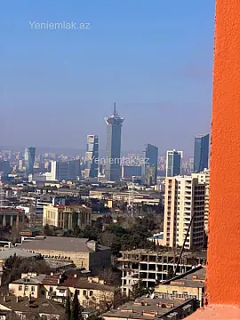 Satılır 2 otaqlı yeni tikili 81 m²