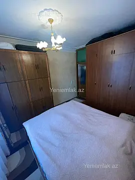 Satılır 2 otaqlı köhnə tikili 65 m²