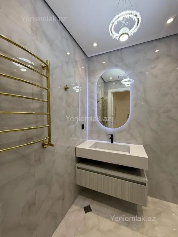 Satılır 3 otaqlı yeni tikili 95 m²