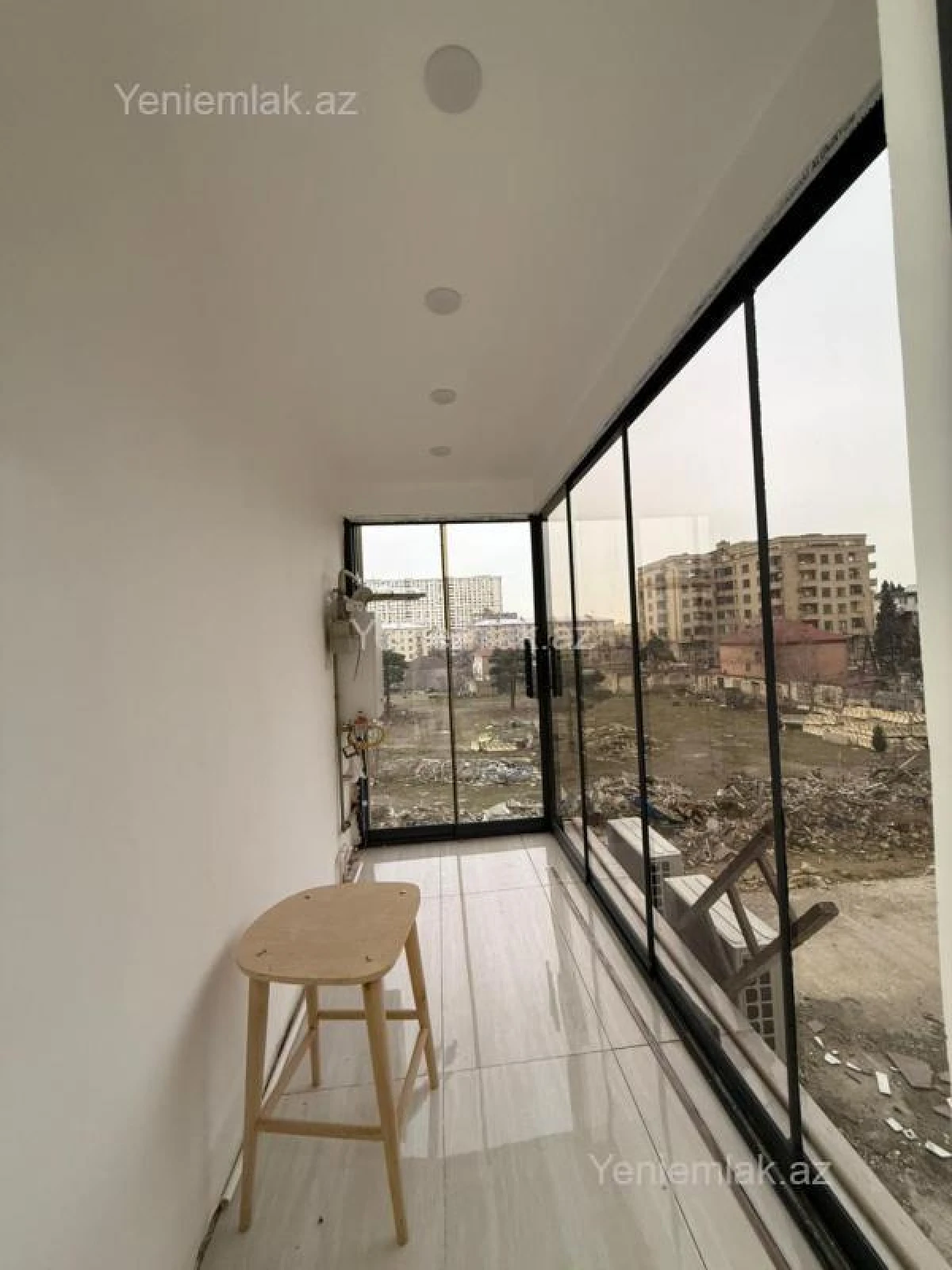 Satılır 3 otaqlı yeni tikili 95 m²