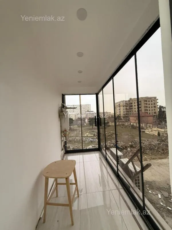 Satılır 3 otaqlı yeni tikili 95 m²