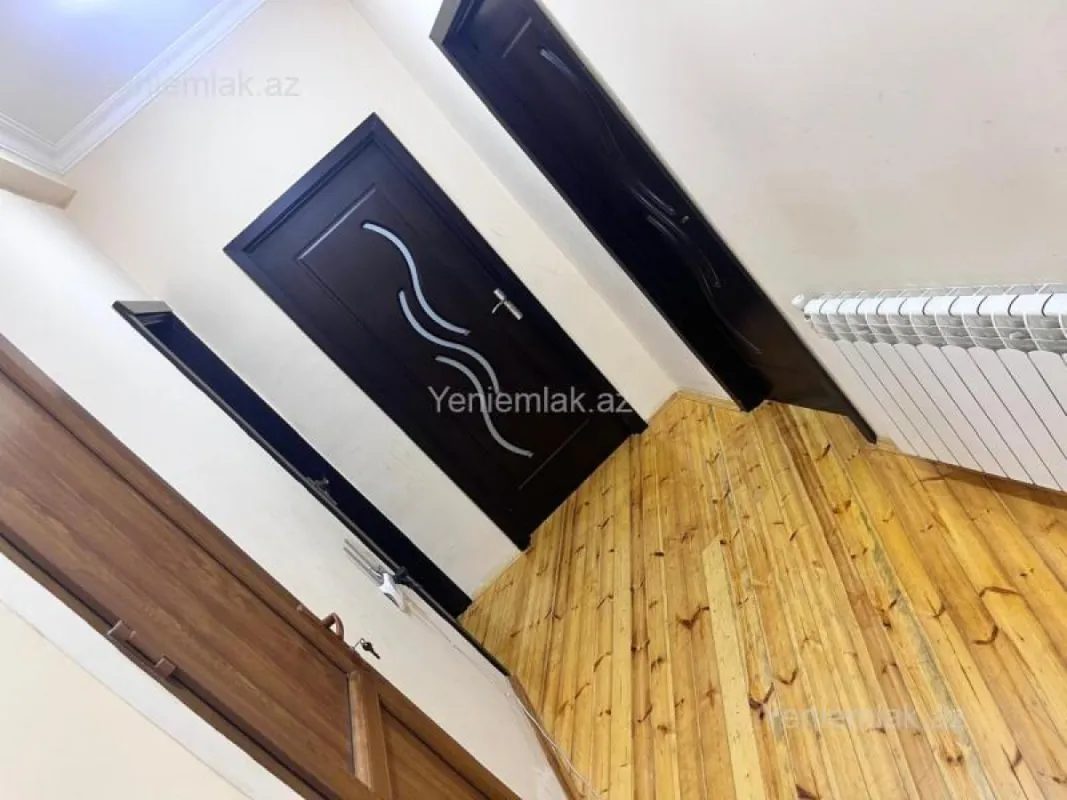 Satılır 3 otaqlı yeni tikili 80 m²